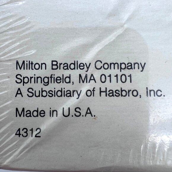 Upwords Milton Bradley 3-Dimensional Word Game 2-4 Players Ages 10+ Box Damage - Picture 10 of 15